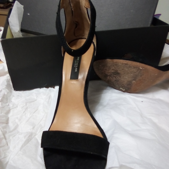 Ann Taylor black heels - Picture 2 of 7